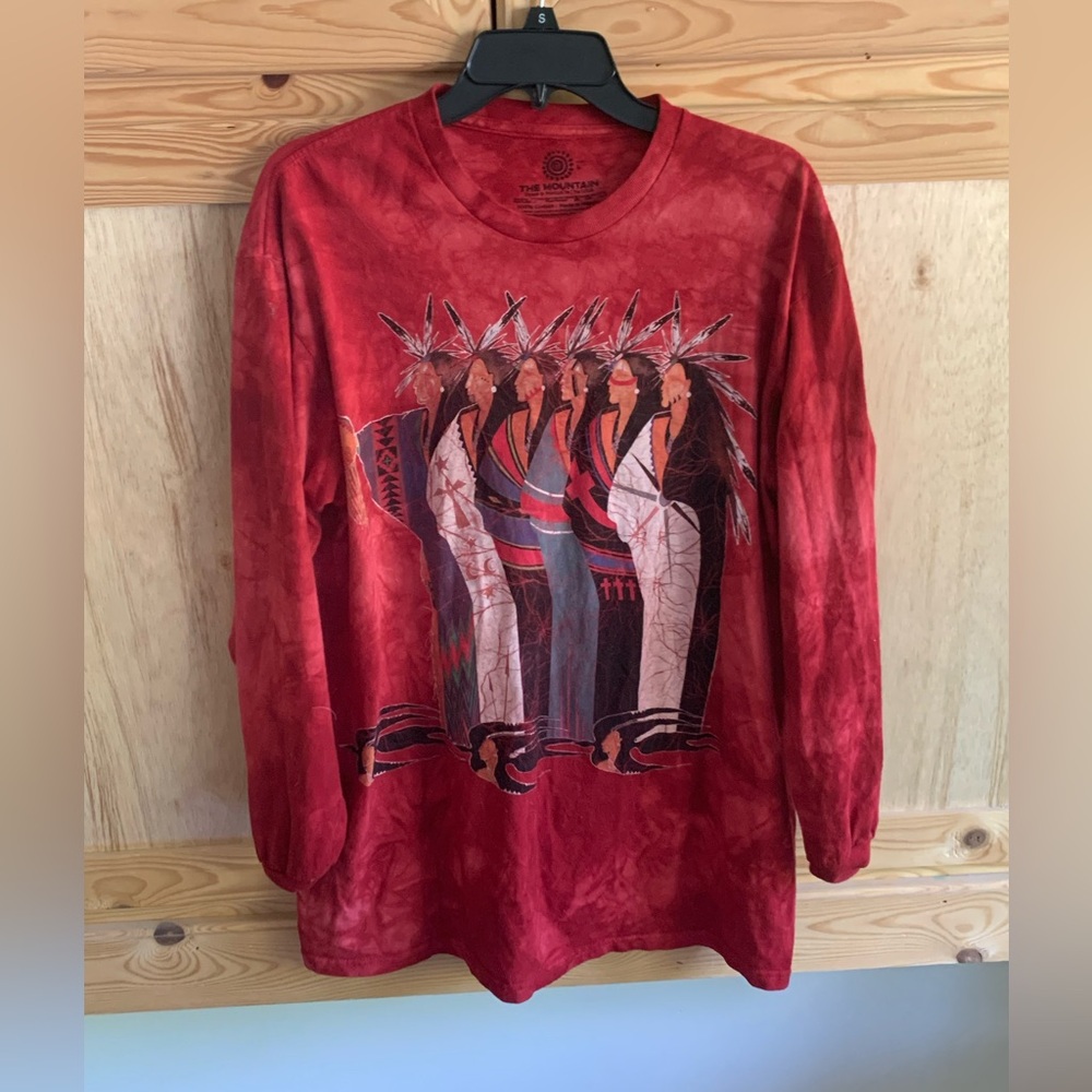 The Mountain L/S red VINTAGE tribal native Indian graphic art tee shirt size L
